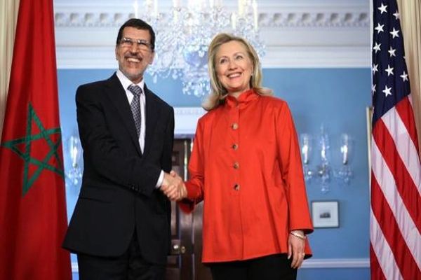 هيلاري كلينتون تلغي زيارتها إلى المغرب بسبب “المعدة”.. ما يكون باس