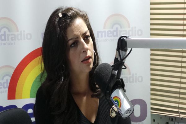 الممثلة آمال صقر تعترف: تعرضت لمحاولة اغتصاب ومخرج سينمائي تحرش بي جنسيا