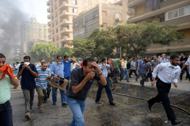 برصاصة في القلب.. وفاة مصور قناة “سكاي نيوز” في مصر