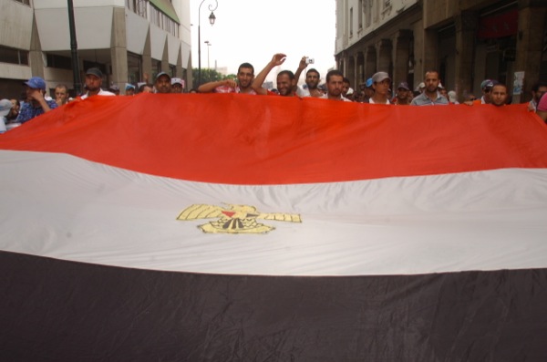 هذا ما قالته لاماب عن مسيرة الرباط: شارك المئات في مظاهرة طالبت بعودة الهدوء إلى مصر