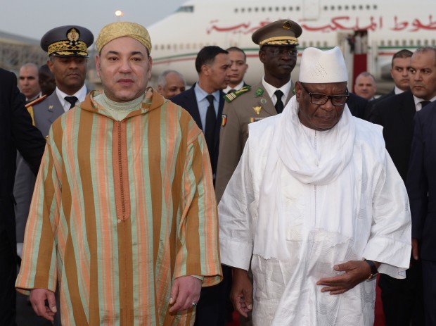 موقع فرنسي: من مصلحة فرنسا الاعتماد على الملك محمد السادس في إفريقيا