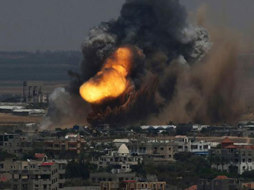 الغارة على غزة.. 81 قتيلا وأكثر من 540 جريحا