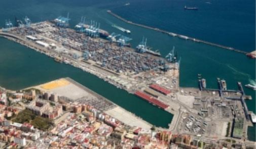 ميناء طنجة المتوسط.. مجموعة “إي بي إم طنجير” تحطم رقما قياسيا