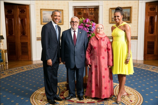 بالفيديو والصور.. هكذا استقبل أوباما وزوجته بنكيران ونبيلة