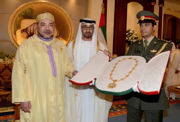أبو ظبي.. استقبال رسمي للملك (صور)