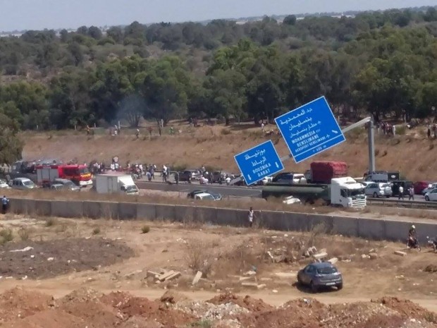 بالصور.. حادث الطريق السيار بين كازا والمحمدية