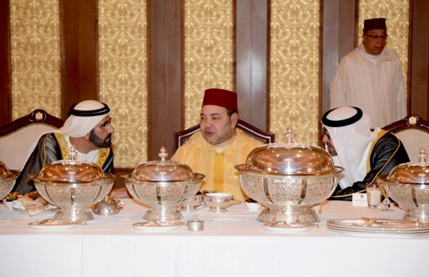 أبو ظبي.. الشيخ محمد بن زايد آل نهيان يقيم مأدبة عشاء رسمية شرف الملك