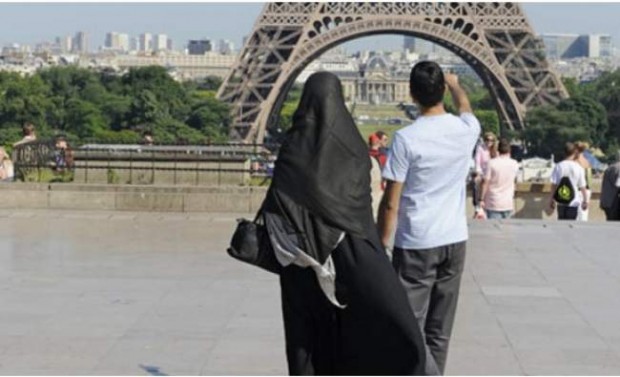 فرنسا.. العداء للمسلمين في ارتفاع