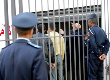 المخدرات/ السرقة وخيانة الأمانة.. أبرز أسباب السجن في المغرب