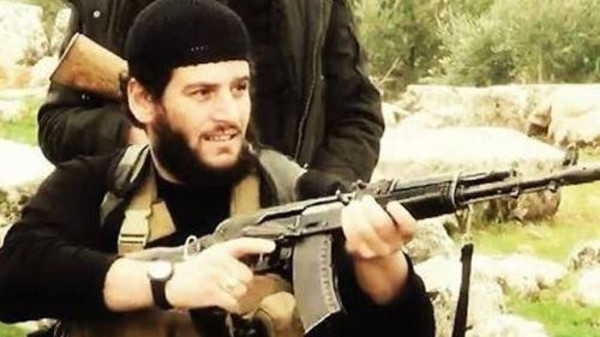 كان ملهما للإرهابيين المغاربة.. أمريكا تؤكد مقتل المتحدث باسم داعش