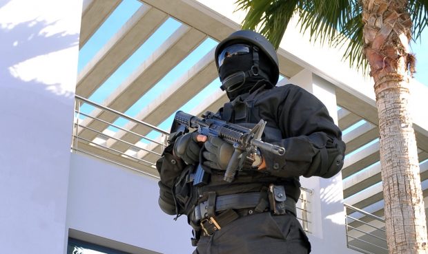 أصحاب الشقق المفروشة.. الداخلة تحذركم من الإرهابيين