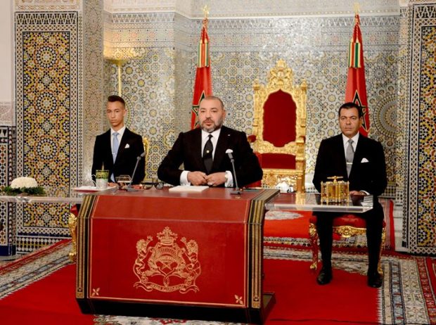 الملك: نعيش مفارقات صارخة… وبعض الإنجازات من المخجل أن يقال إنها تقع في المغرب