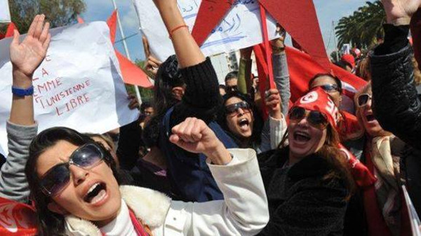 تونس.. زواج المسلمات بغير المسلمين ما بقاش ممنوع
