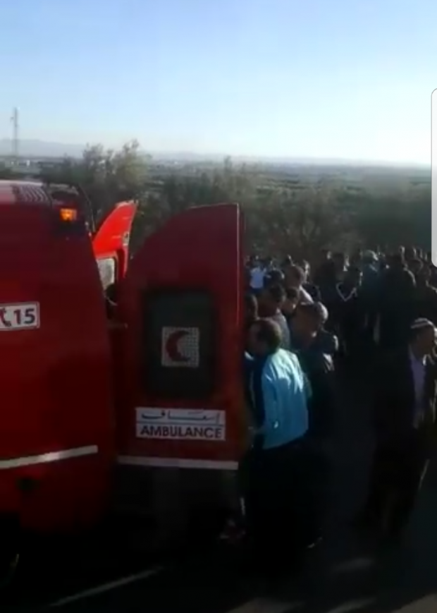 بالفيديو من فاس.. قتيل وتسعة جرحى في اصطدام سيارة بشاحنة