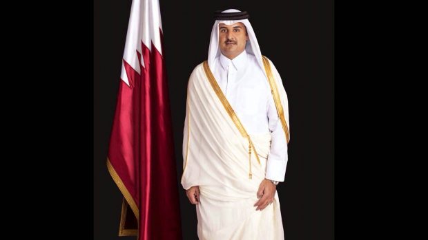 عبر عن استعداد بلاده للتسويات.. أمير قطر يدعو إلى عدم التصعيد