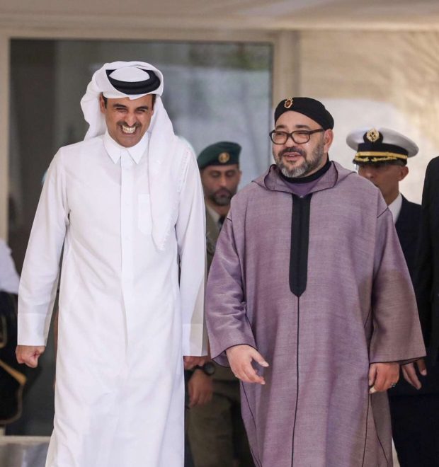 بالصور من قطر.. مباحثات بين الملك والشيخ تميم
