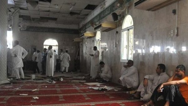 عشرات القتلى في هجوم على مسجد.. الإرهاب يُدمي مصر من جديد