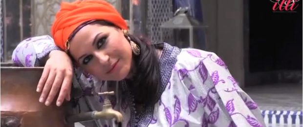 بالفيديو.. شميشة تتألق بالقفطان وتبرز جمالها المغربي الأصيل