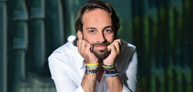 مول البندير: 80 فالمائة من العيالات كيفسدو بحال الشيخات!! (فيديو)