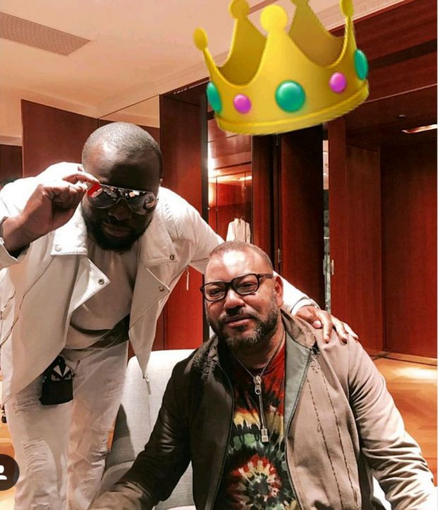 في أقل من 4 أشهر.. لقاء جديد يجمع الرابور “Gims” بالملك (صور)