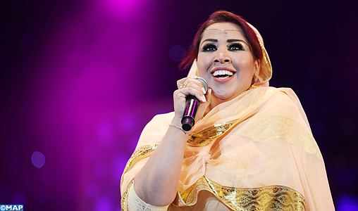 سعيدة شرف للصحافيين: طلاقي لا يهمكم!