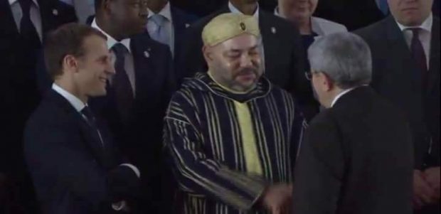 الوزير الأول الجزائري يكشف ما دار بينه وبين الملك: قدمت له تحياتي وسلام بوتفليقة
