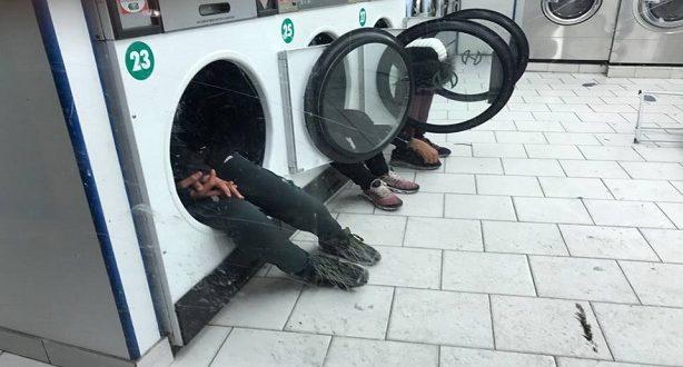 حراكة أطفال مغاربة ينامون داخل آلات الغسيل بسبب البرد.. الصورة التي هزت فرنسا!