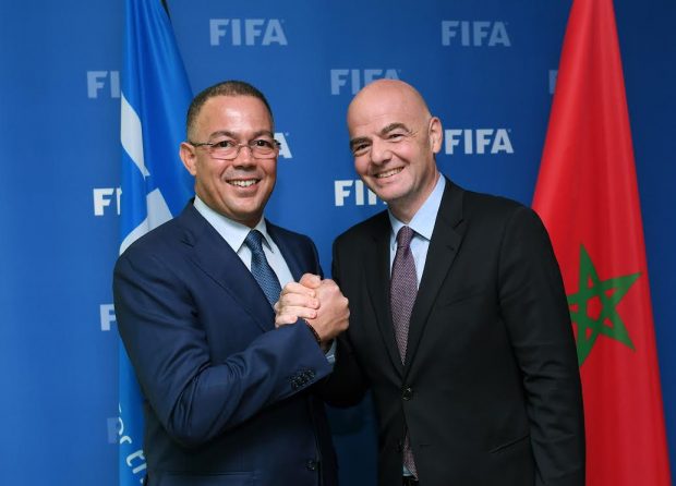 رئيس الفيفا: المغرب يحظى بمكانة خاصة (صور)