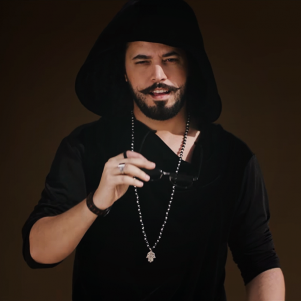 عبد الفتاح الجريني: ما عندي مشكل مع المجرد وما نتزوجش حتى يتزوجو خواتاتي
