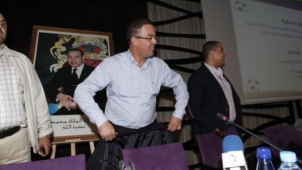 جامعة الكرة.. لقجع يؤجل لقاء مع الصحافيين