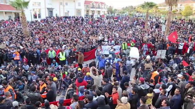 إضراب عام ومسيرات وحلقيات.. برنامج جديد للاحتجاجات في جرادة