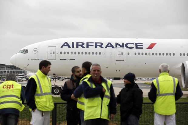 من بينها رحلات إلى الدار البيضاء و الرباط.. إضراب يربك شركة الطيران الفرنسية