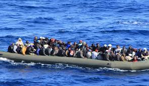 بغاو يحركو لإسبانيا.. إيقاف 80 مهاجرا غير شرعي في سواحل الناظور