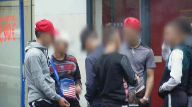 مدمنون وعدوانيون.. البوليس المغربي في باريس من أجل قاصرين مغاربة