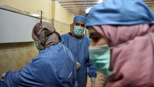 وزير الصحة يعد بالقضاء على الوباء في 3 أيام.. الكواليرا ترعب الجزائريين