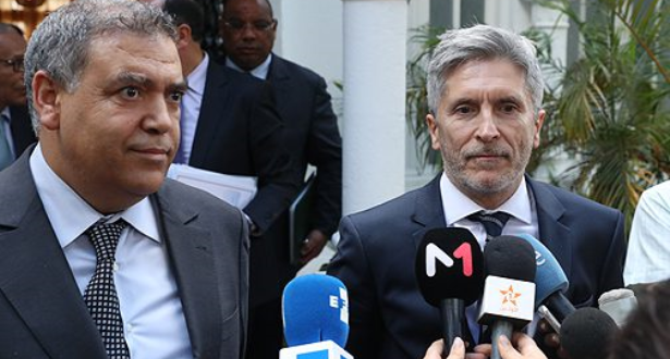 تزامنا مع موجة الحريكـ.. وزير الداخلية الإسباني يدعو إلى دعم المغرب