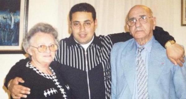 والد “قاتل” أرملة محمد امجيد: ابني يعاني وحاول الانتحار في السجن مرتين… ارحموه!