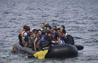 بينهم طفلان.. فقدان 16 مهاجرا مغربيا قبالة سواحل الناظور