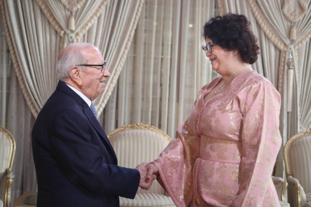 الرئيس التونسي لأخرباش: أتمنى لك النجاح وبلغي تحياتي الحارة إلى الملك