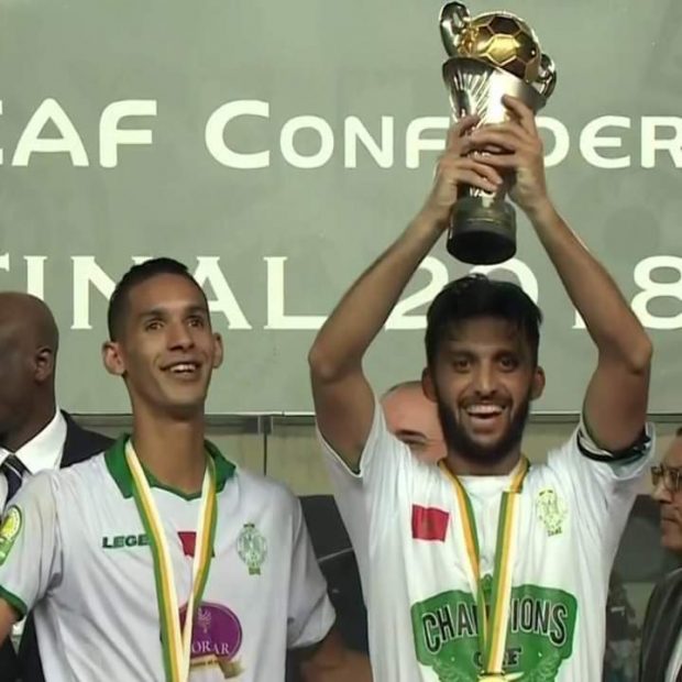 بعد تتويجه بكأس الكونفدرالية الإفريقية.. أكثر من مليون دولار للرجاء
