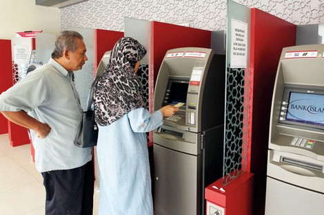 أكثر من 3.5 مليار درهم/ 95 وكالة بنكية/ 52 ألف حساب.. الأبناك التشاركية مدوّرة الحركة