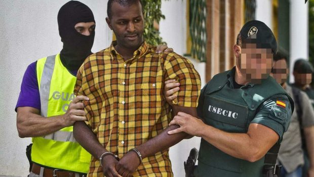 إسبانيا.. الحبس لمهاجر مغربي بسبب رسائل إرهابية