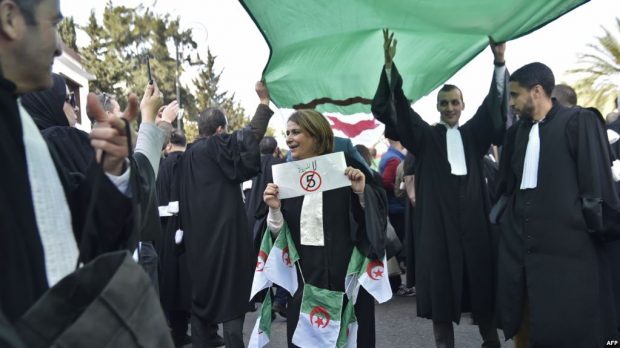 بسبب ترشح بوتفليقة.. ألف قاض جزائري يرفضون الإشراف على الانتخابات