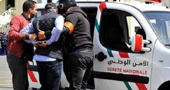 عرض عناصر الشرطة إلى تهديد خطير.. عناصر من أمن مديونة يضطرون لإشهار أسلحتهم الوظيفية في تدخل لتوقيف مشتبه فيه