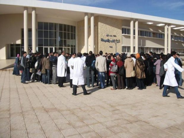 ابتداء من يوم غد الاثنين.. استئناف الدراسة في كليات الطب