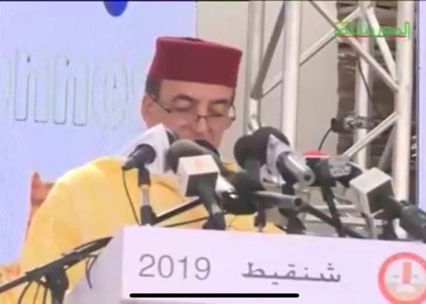ما عرفش اسم الرئيس الموريتاني.. عبياية زبلها ثاني فموريتانيا!! (فيديو)