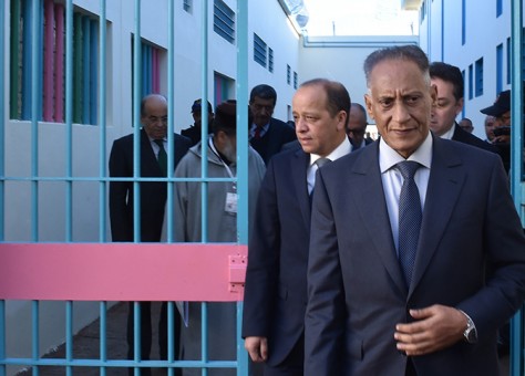 قال إن الاعتقال الاحتياطي تزايد.. 85 ألف مغربي في السجون والتامك يشتكي الاكتظاظ