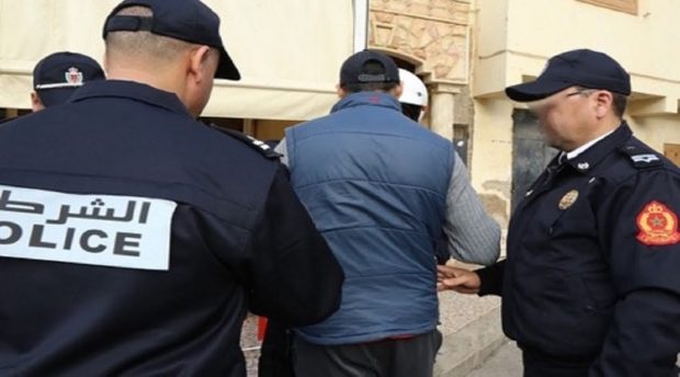 عندو سوابق في الضرب والجرح المفضي للموت.. توقيف شخص في آسفي حاول الاعتداء على موظفي الشرطة