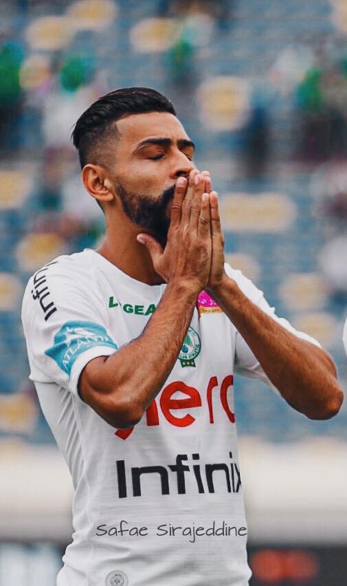 خبر صادم للرجاويين.. الإصابة تنهي موسم بنحليب!