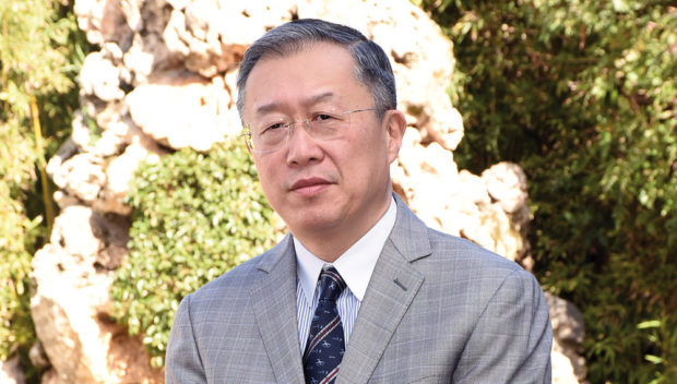 كورونا والإنسانية.. السفير الصيني في المغرب يندد بـ”الميز العنصري”